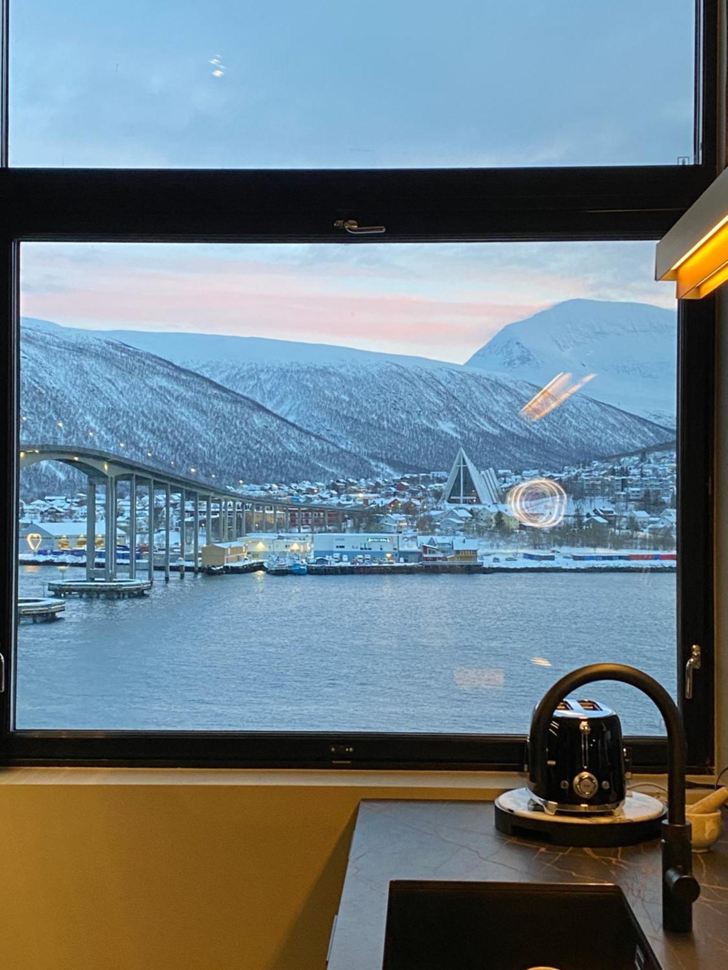 Vindlys Luxury Penthouse Apartment Tromsø Eksteriør bilde