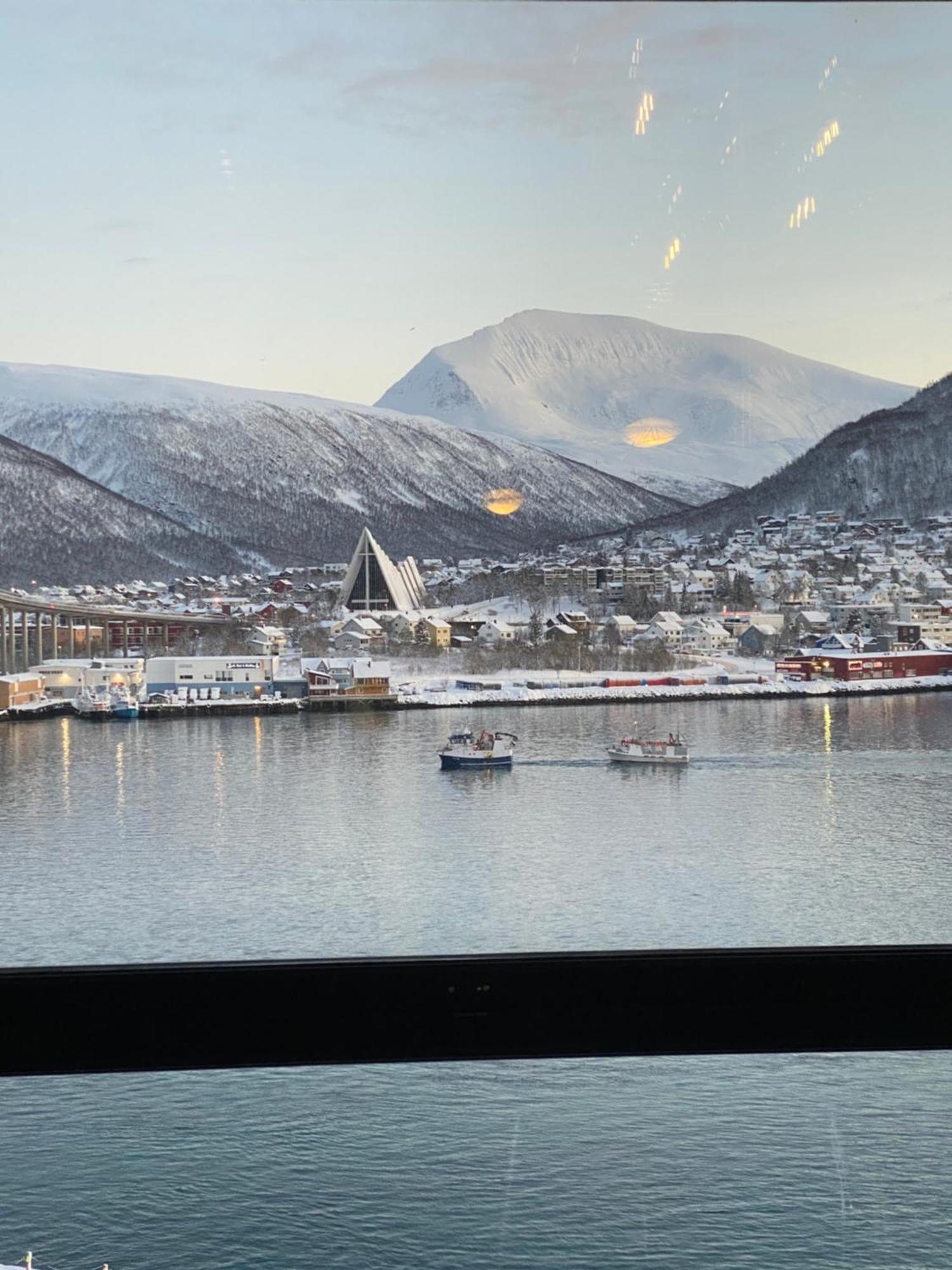 Vindlys Luxury Penthouse Apartment Tromsø Eksteriør bilde