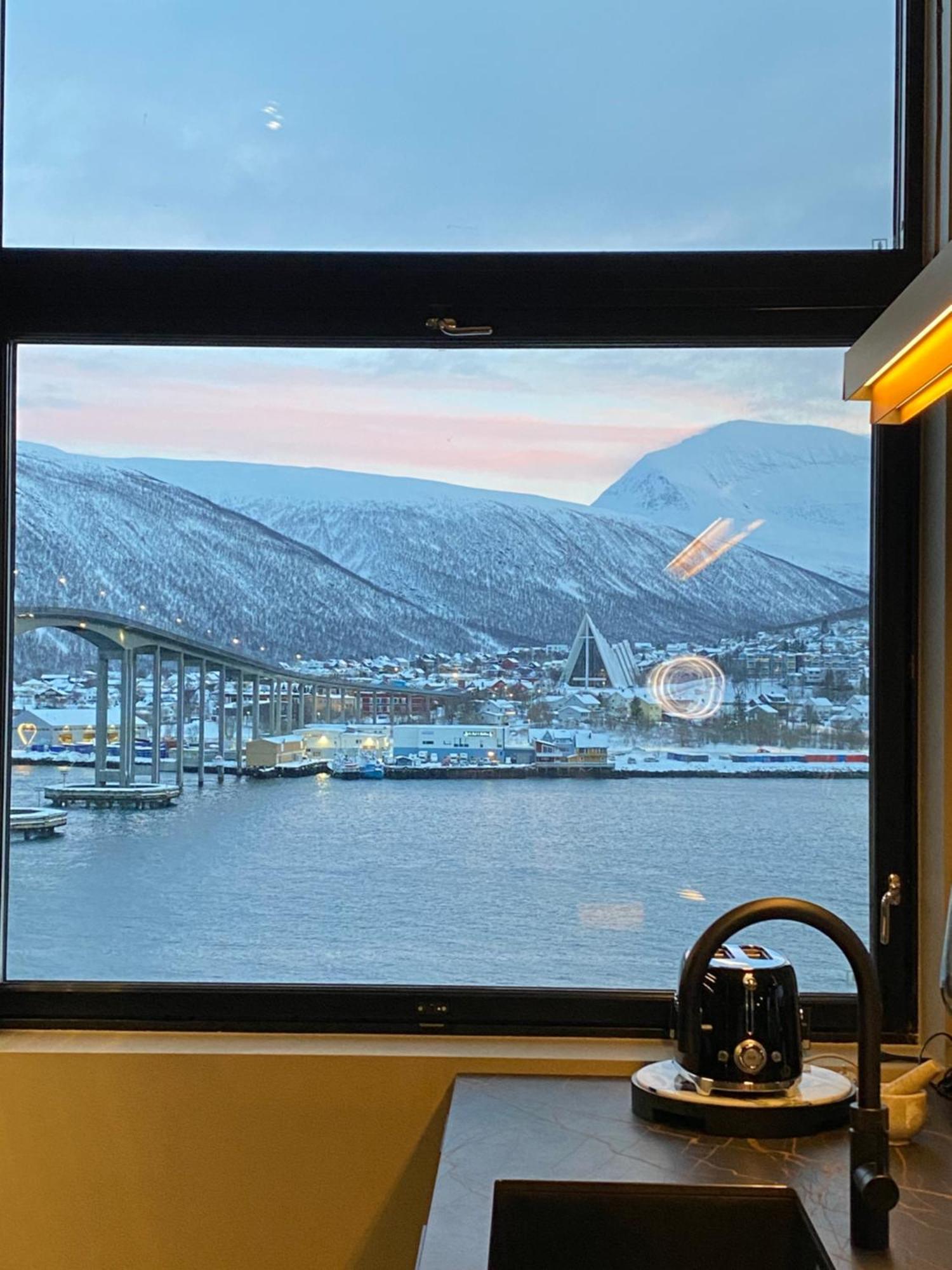 Vindlys Luxury Penthouse Apartment Tromsø Eksteriør bilde