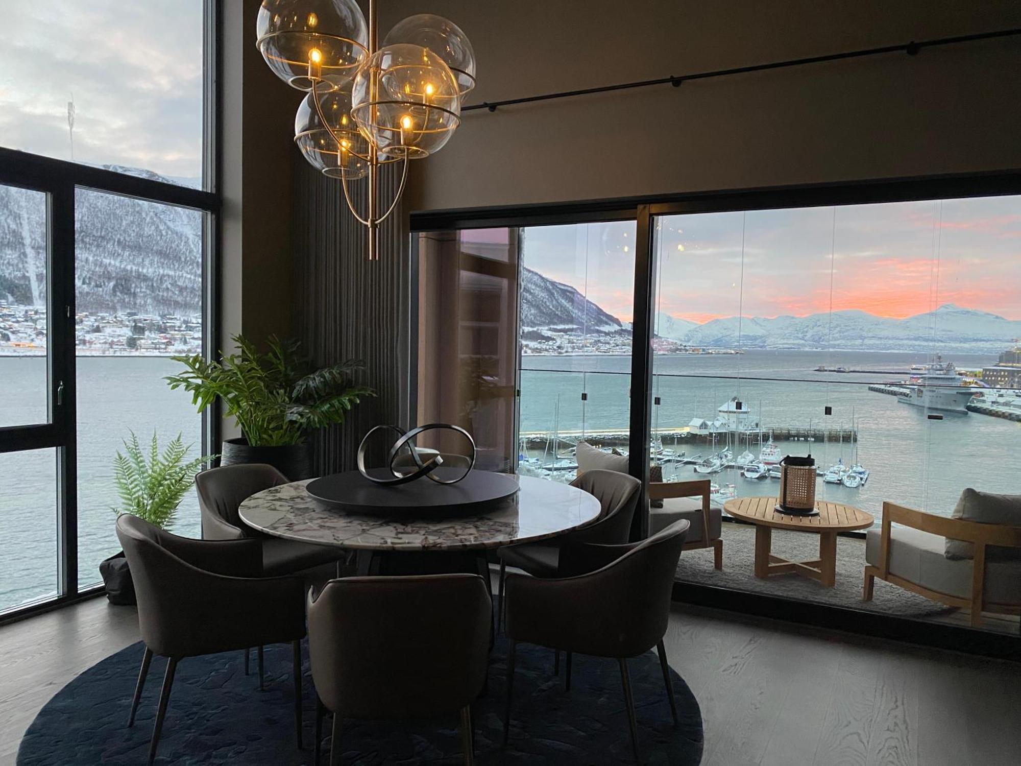 Vindlys Luxury Penthouse Apartment Tromsø Eksteriør bilde