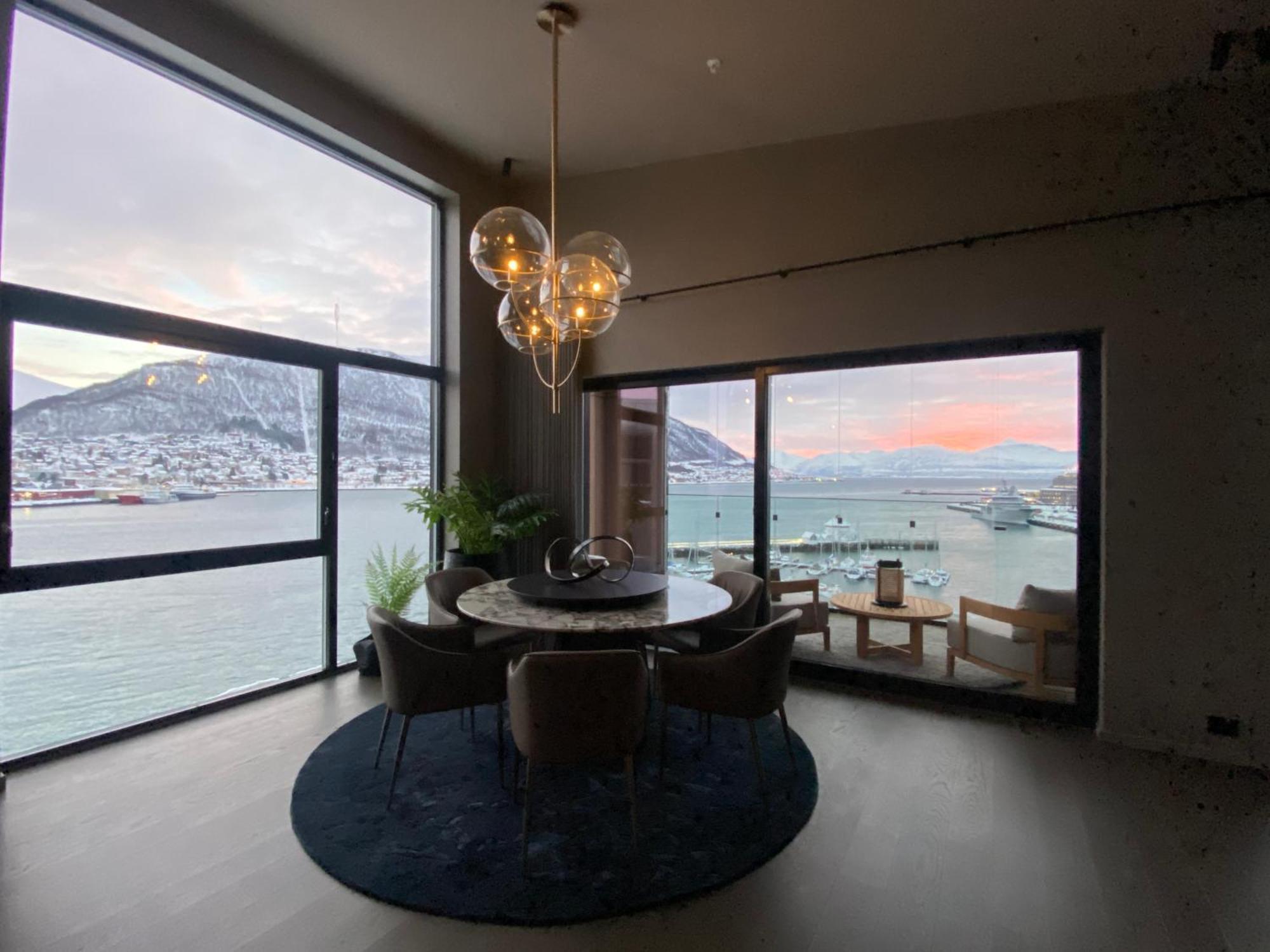 Vindlys Luxury Penthouse Apartment Tromsø Eksteriør bilde